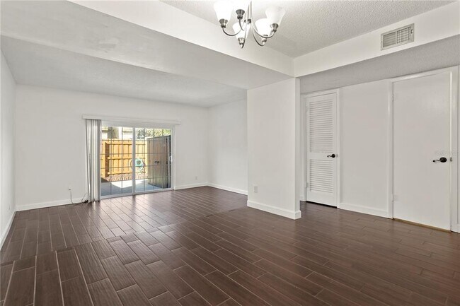 Building Photo - 200 St Andrews Blvd