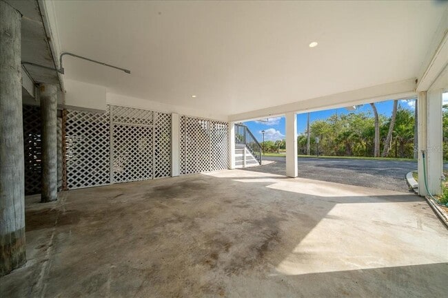 Building Photo - 2925 N Rivers Edge Blvd