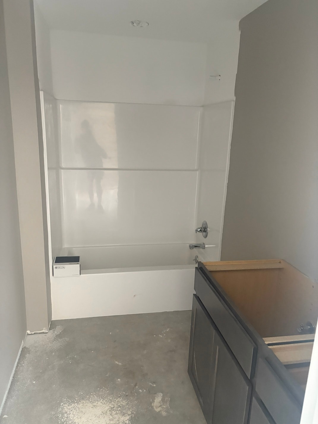 Building Photo - 317 E 13th St