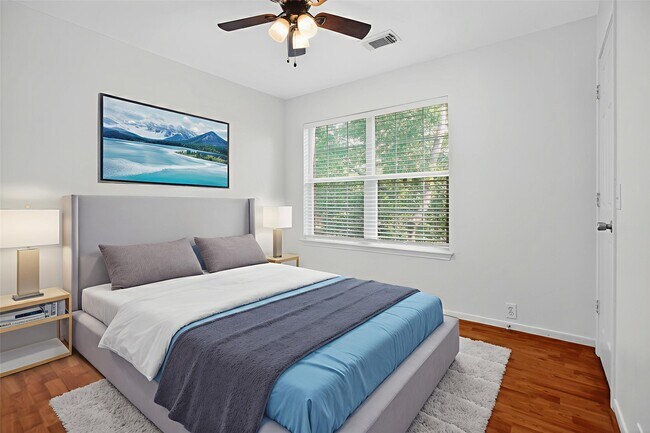 Building Photo - 17627 S Summit Canyon Dr