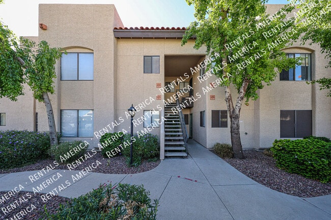 Building Photo - 7008 E Gold Dust Ave