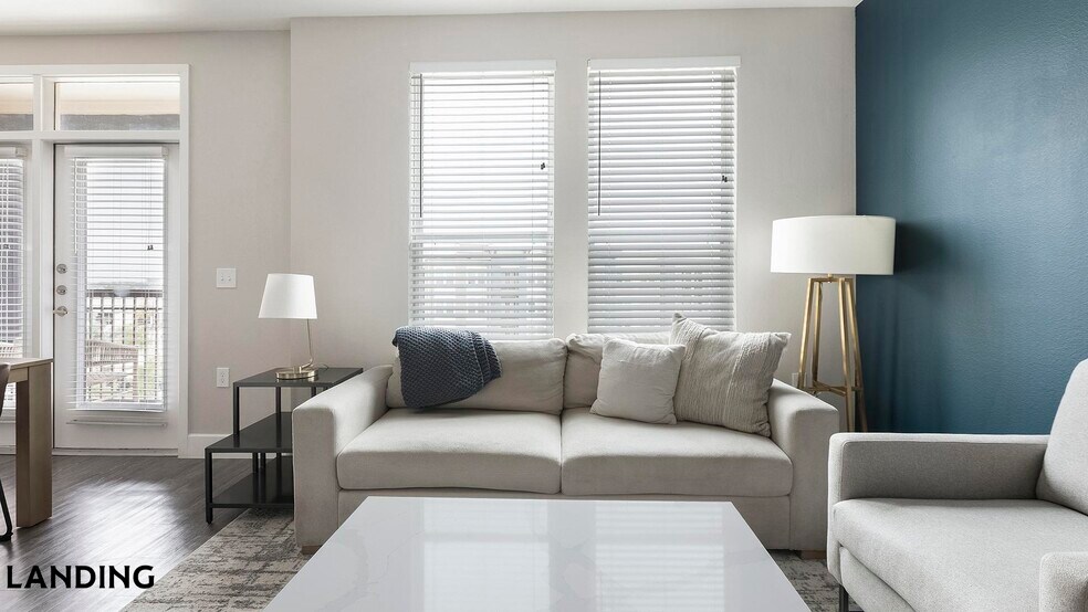 Building Photo - 729 Junction Dr