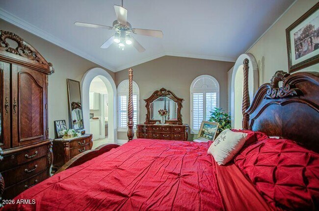 Building Photo - 2201 E Tahitian Way