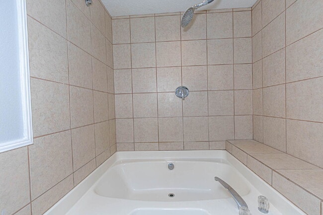 Building Photo - Move-In Ready 3/2 in Columbus | Appliances + W/D + Lawn Care + Pest Control Included | $1,550/mo