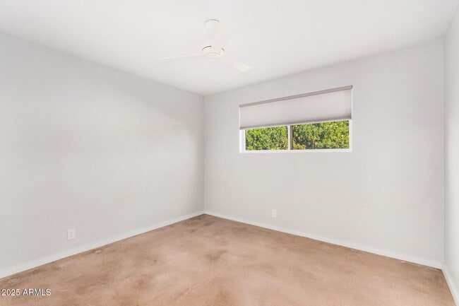 Building Photo - 7401 E Northland Dr