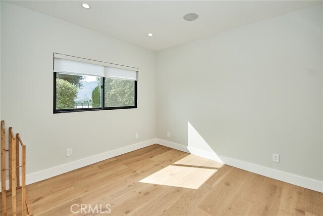 Building Photo - 243 Notteargenta Rd