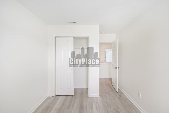 Building Photo - 3547 Cork Bend Dr