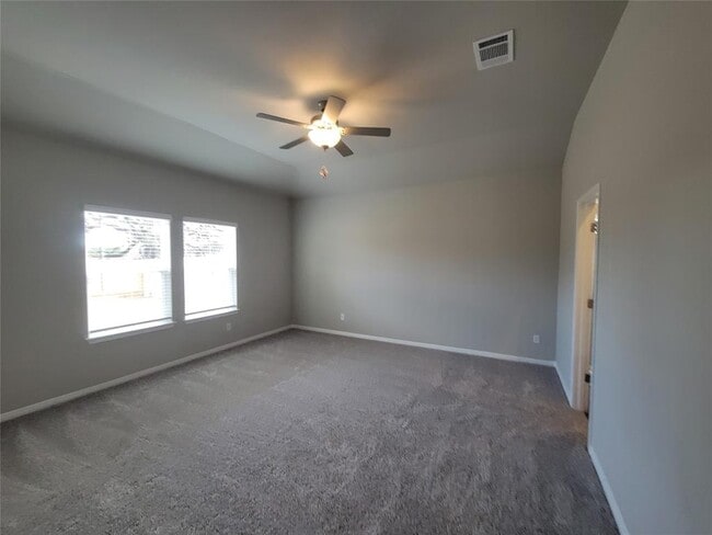 Building Photo - 2833 Moyer Ln