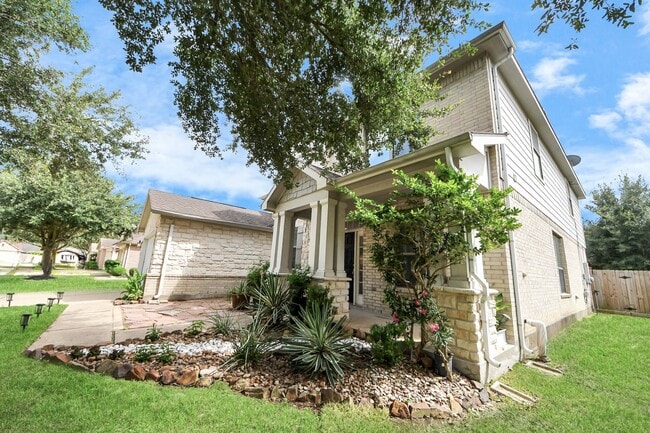 Building Photo - 7619 Park Sage Ln