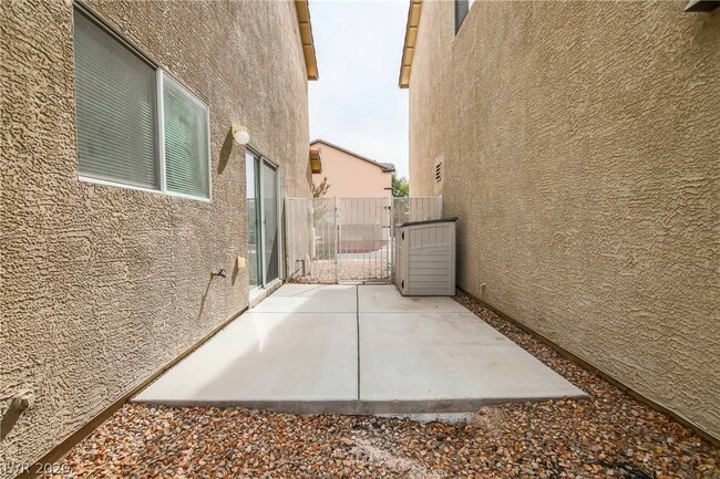 Building Photo - 7204 Platinum Peak Ave