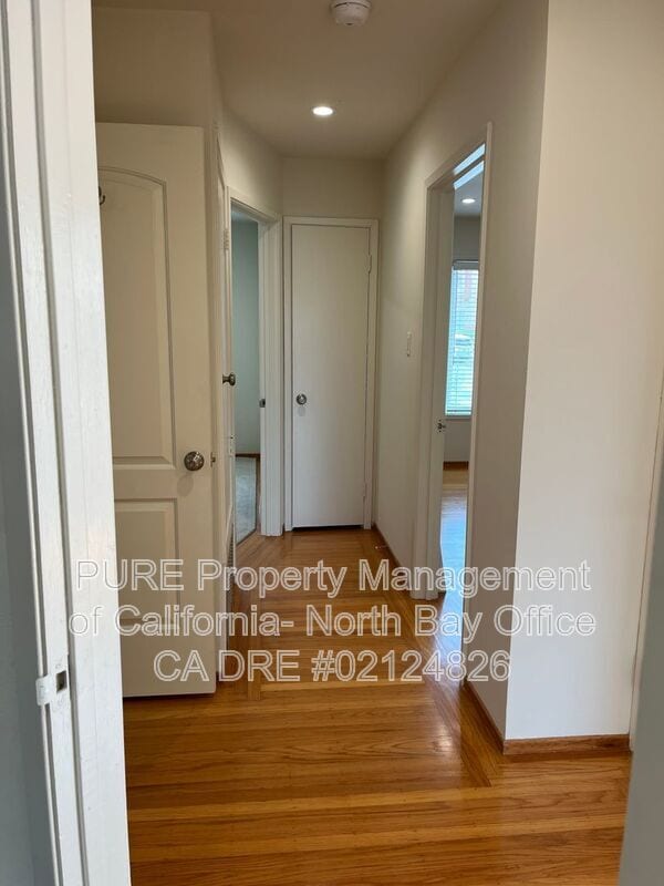 Building Photo - 305 Dellbrook Ave