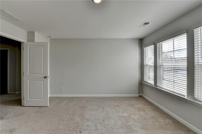 Building Photo - 1883 Frisco Wy