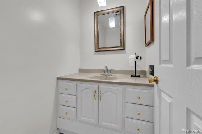 Building Photo - 32725 Barkley St