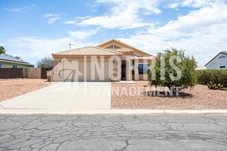 Building Photo - Nice Established Home in Arizona City
