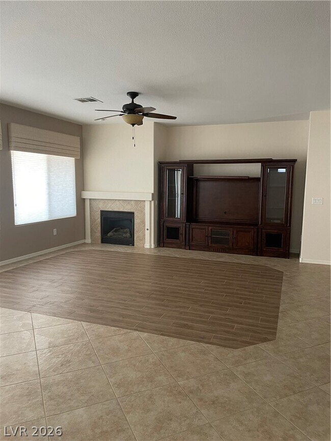 Building Photo - 2356 Orangeburg Pl