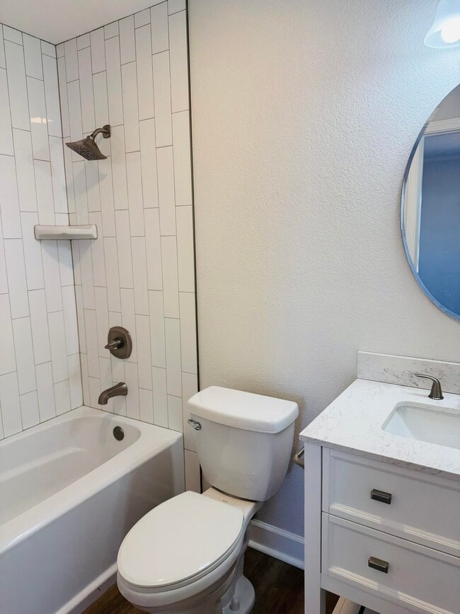 Building Photo - 2701 27th St