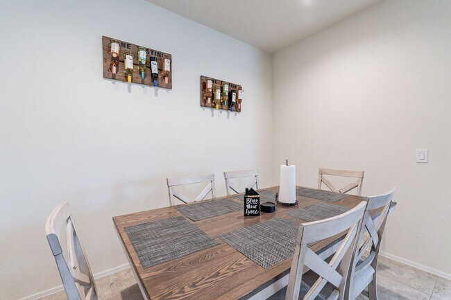 Building Photo - Serene 3-Bedroom 2-Bath 3 Car Garage Retre...