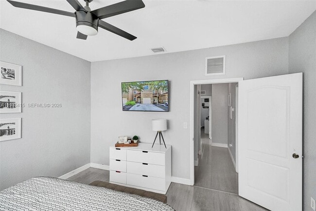 Building Photo - 8518 SW 214th Ln