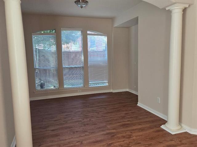 Building Photo - 5554 Emerson Ct