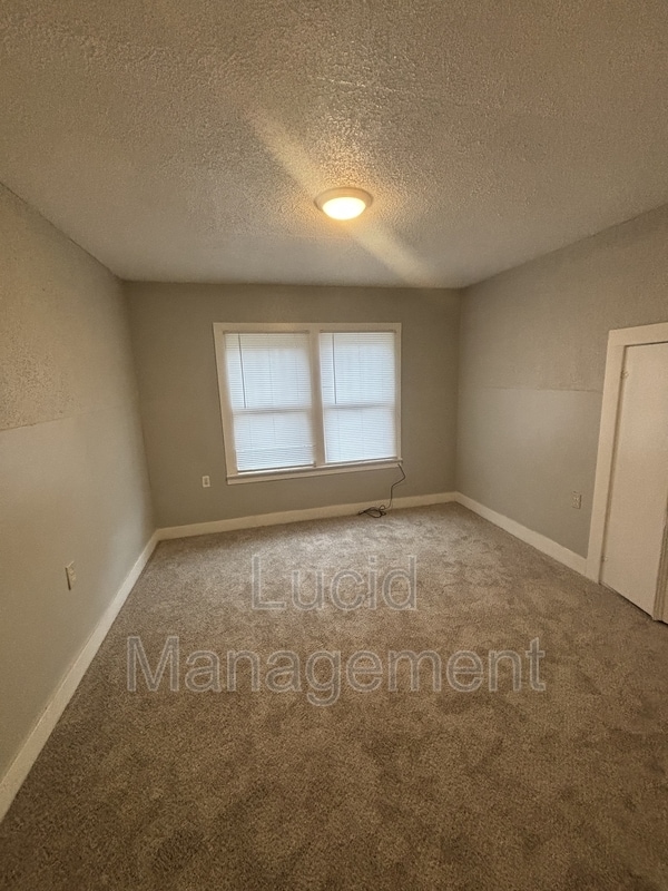 Building Photo - 123 N 37th St