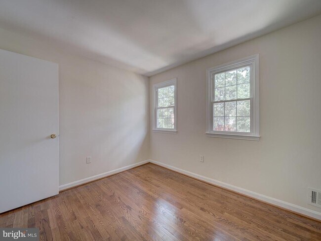 Building Photo - 13186 Putnam Cir