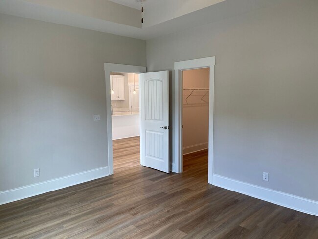 Building Photo - 3 Bedroom 2 Bathroom New Construction Hous...