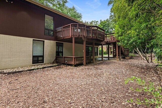 Building Photo - 8108 Timber Valley Ct