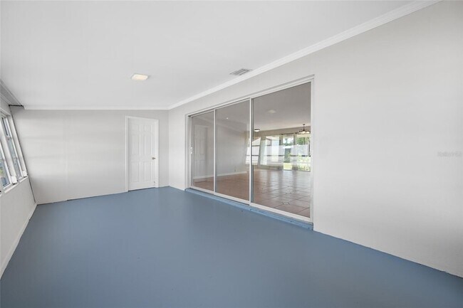 Building Photo - 5056 42nd St S