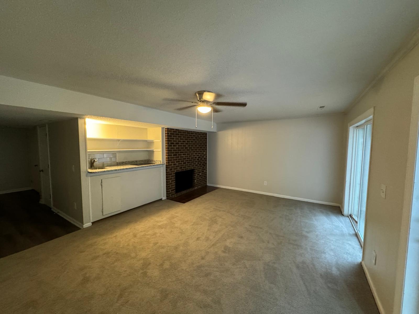 Building Photo - 5975 Dixon Dr