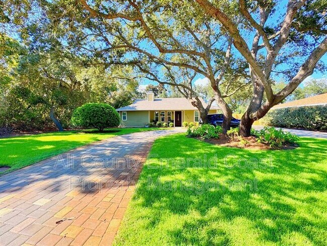 Building Photo - 4104 Indian Bayou N