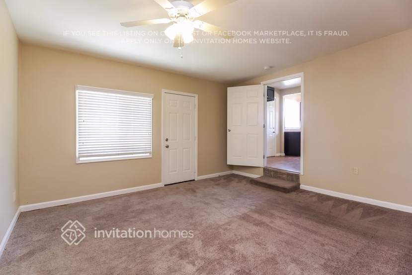 Building Photo - 12569 5th St