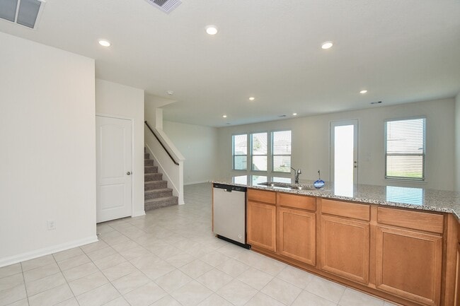 Building Photo - 8138 Leisure Pt Dr