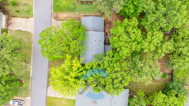 Building Photo - 3 Summerland Ct