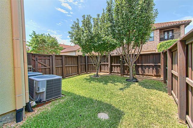 Building Photo - 7039 Comal Dr