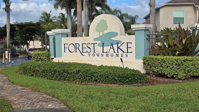 Building Photo - 3005 Palmetto Oak Dr