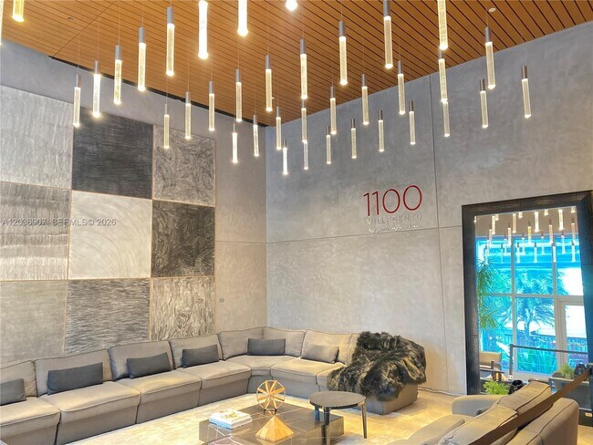 Building Photo - 1100 S Miami Ave