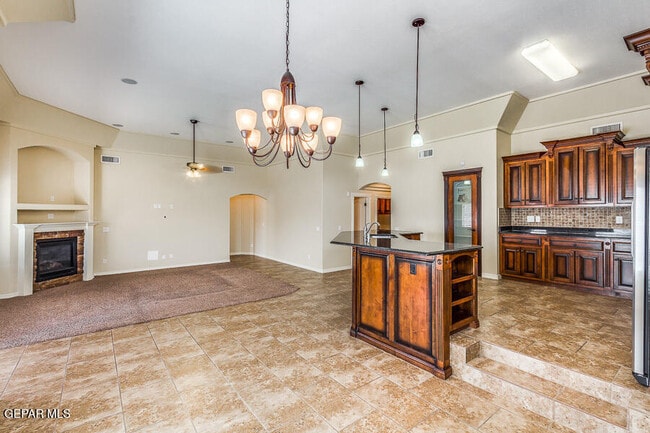 Building Photo - 3089 Coyote View Pl