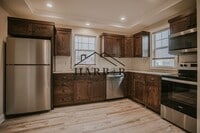 Building Photo - 105 1st St NW