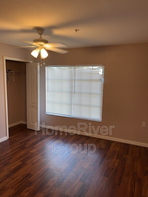 Building Photo - 12020 Rain Brook Ave