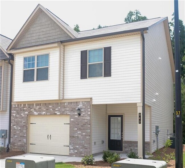 Primary Photo - 343 Turtle Creek Dr