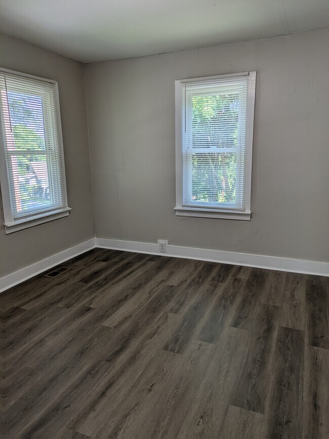 Building Photo - 206 Pitner Pl