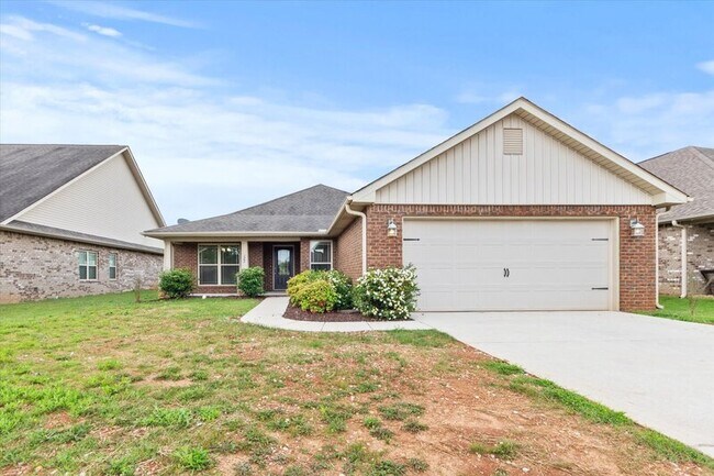 Primary Photo - 127 Pembridge Ln