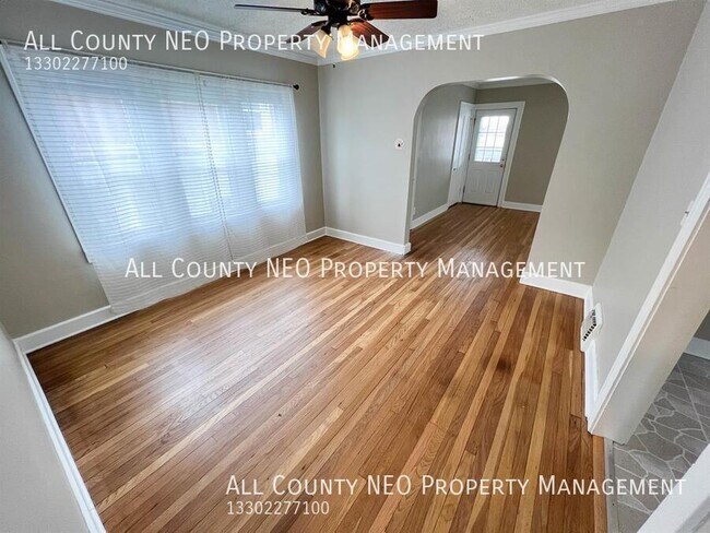 Building Photo - 1442 Cordova Ave