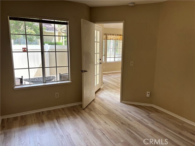 Building Photo - 26371 Moorsview