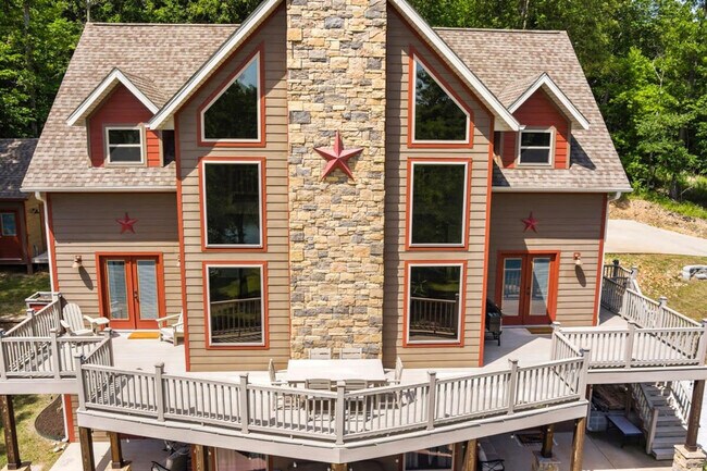 Building Photo - 19845 Groth Rd