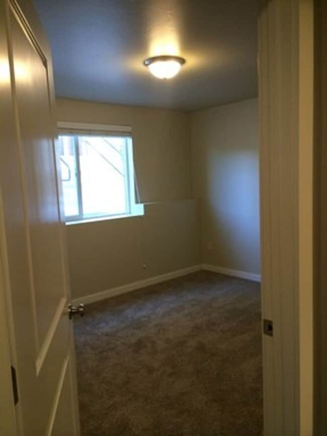 Building Photo - 2236#9 Baxter Lane