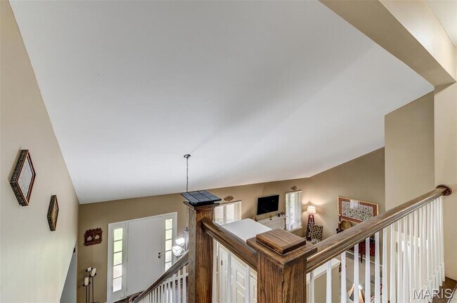 Building Photo - 14991 Broadmont Dr