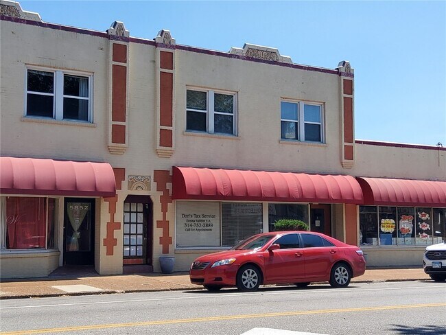 Primary Photo - 5856 Hampton Ave