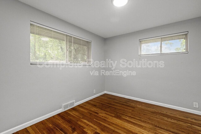 Building Photo - 4232 Smithfield Pl