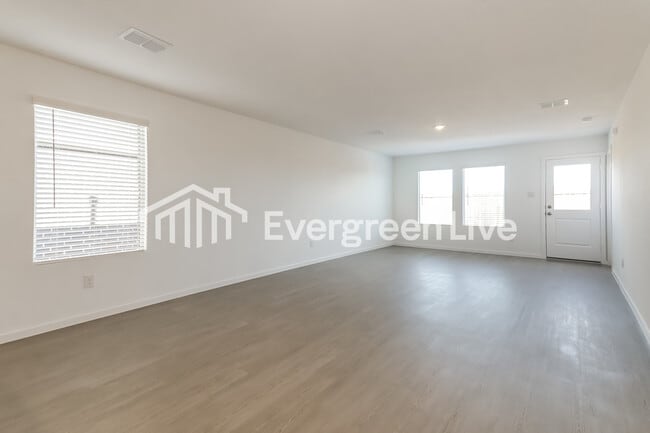 Building Photo - 2029 Sulky Ln